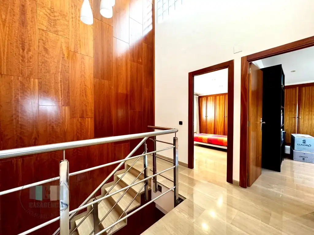Casa o chalet en venta en Via Augusta, Les Alqueries / Alquerías del Niño Perdido