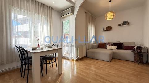 Foto 3 de Pis en venda a Carrer de Josep Ricart, Roses - Castellbell, Sant Feliu de Llobregat