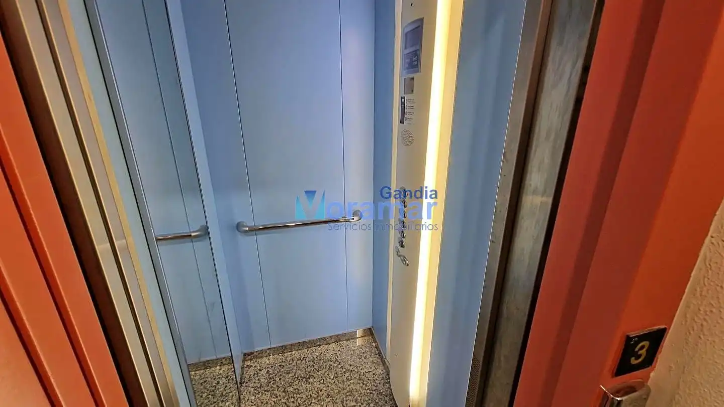 Apartamento de alquiler en Marítimo De Neptuno, 2, Playa de Gandia