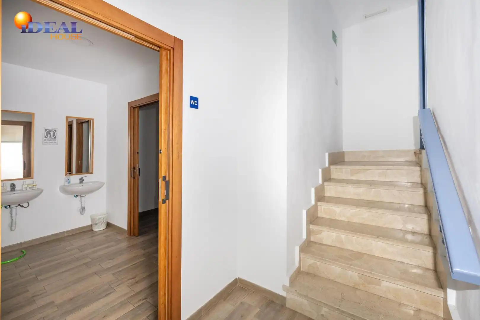 Local comercial en venta en Genil, imagen 23