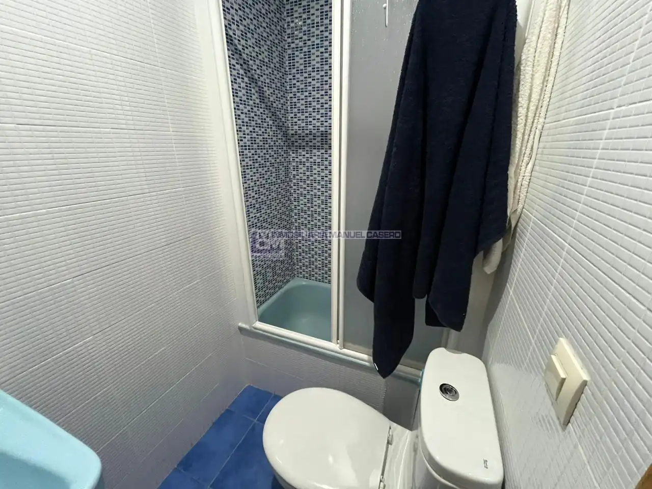 Bany de Pis en venda en Cáceres amb Calefacció, Parquet i Terrassa