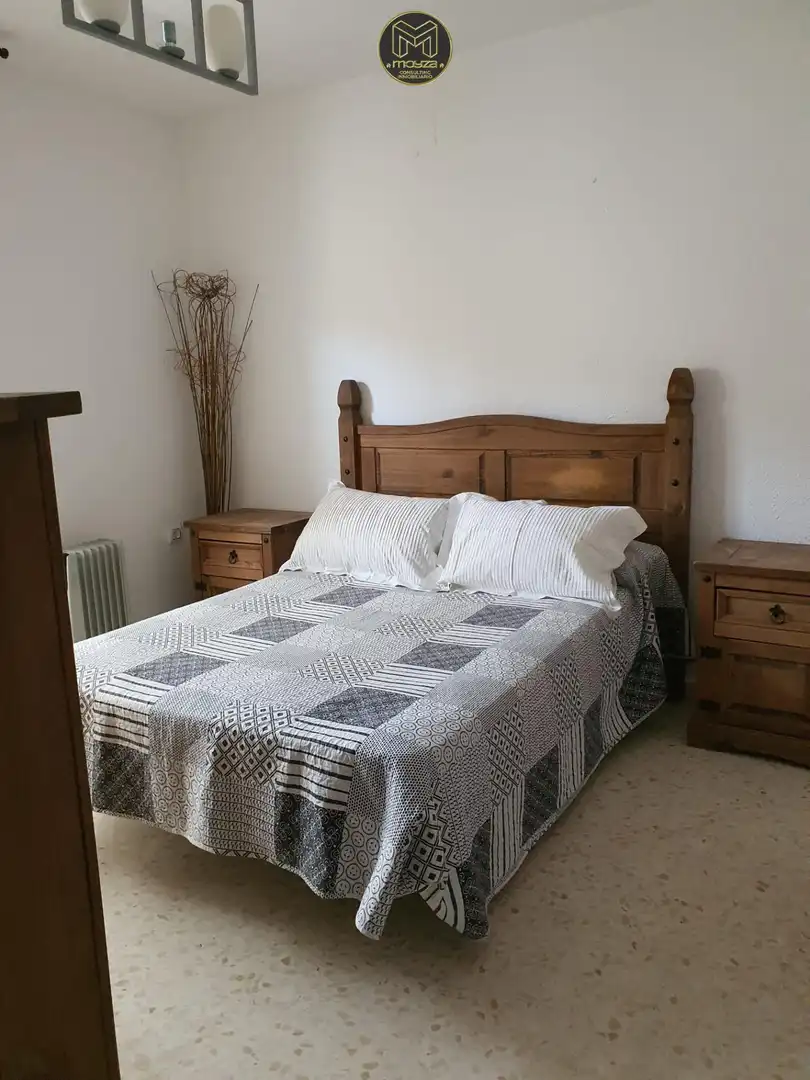 Bedroom of Duplexes for rent in Jaén  with Terrace and Balcony