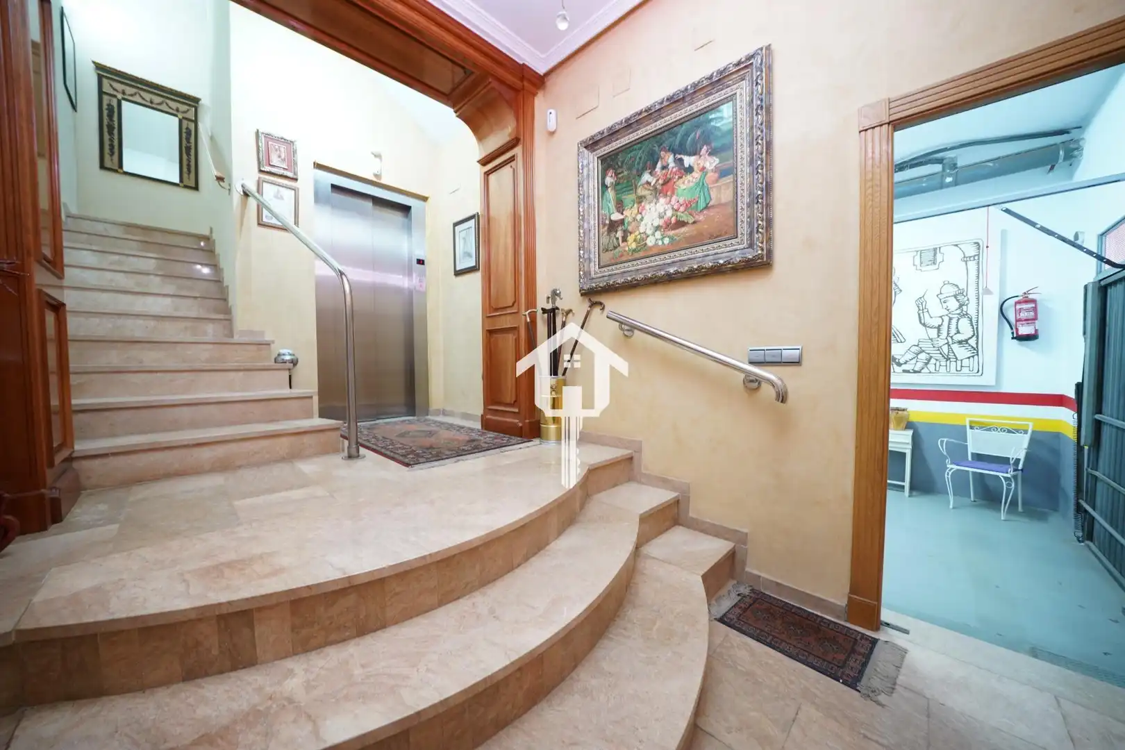 Gebäude zum Verkauf in Alicante / Alacant