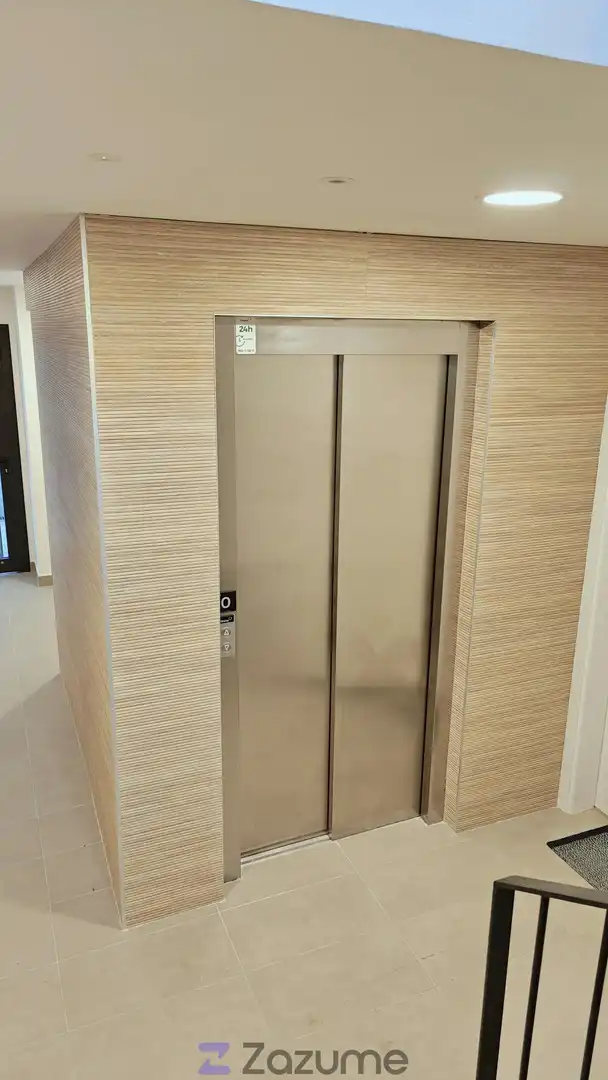 Flat for rent in Calle Haití, Palmas Altas