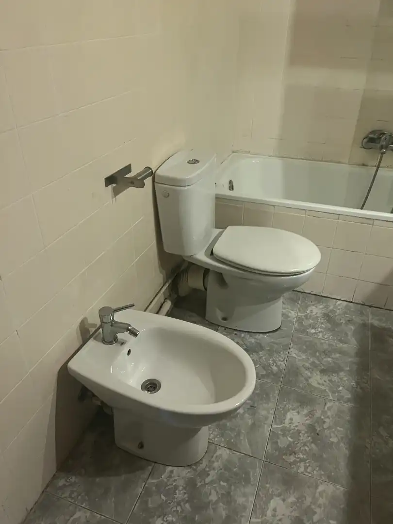 Baño de Piso en venta en Catarroja con Aire acondicionado y Balcón