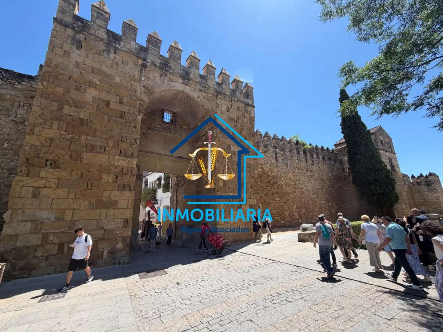 Vista exterior de Local en venta en Córdoba con Aire acondicionado