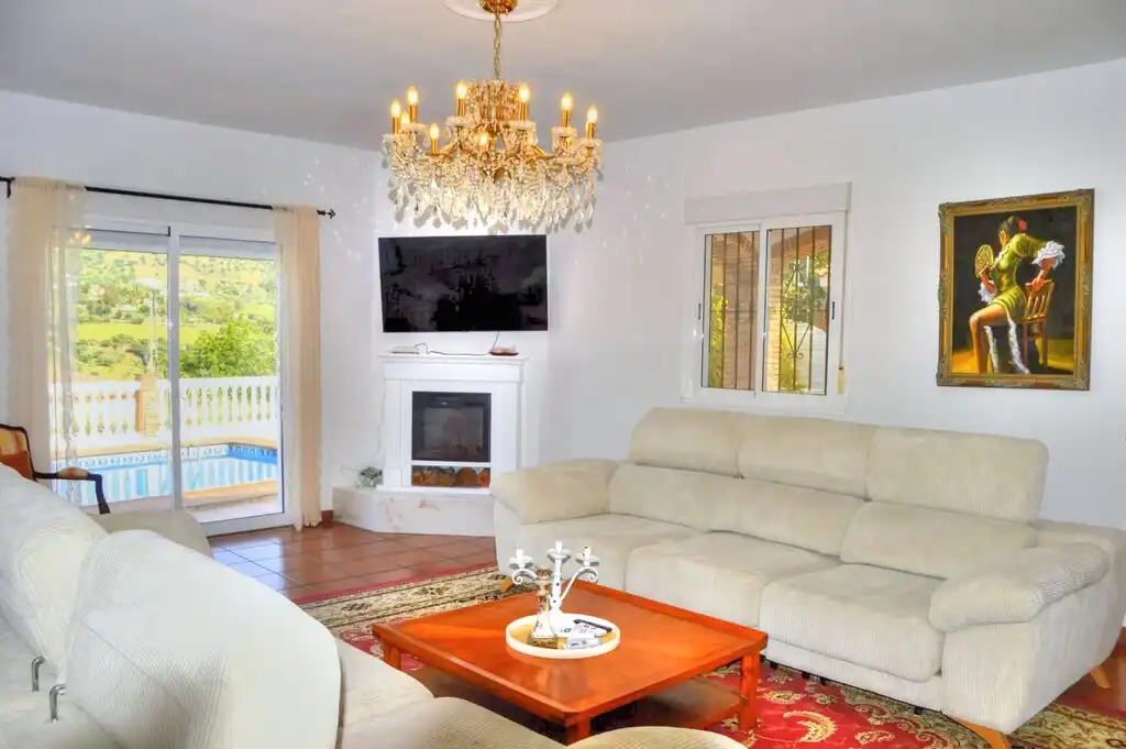 Sala de estar de Casa o chalet de alquiler en Alcaucín, Málaga