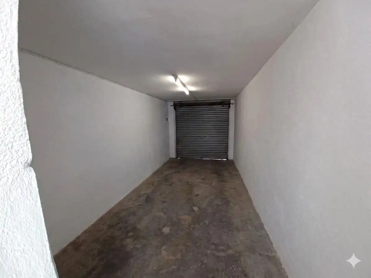Adossat amb jardí en venda a La Roda, imagen 44