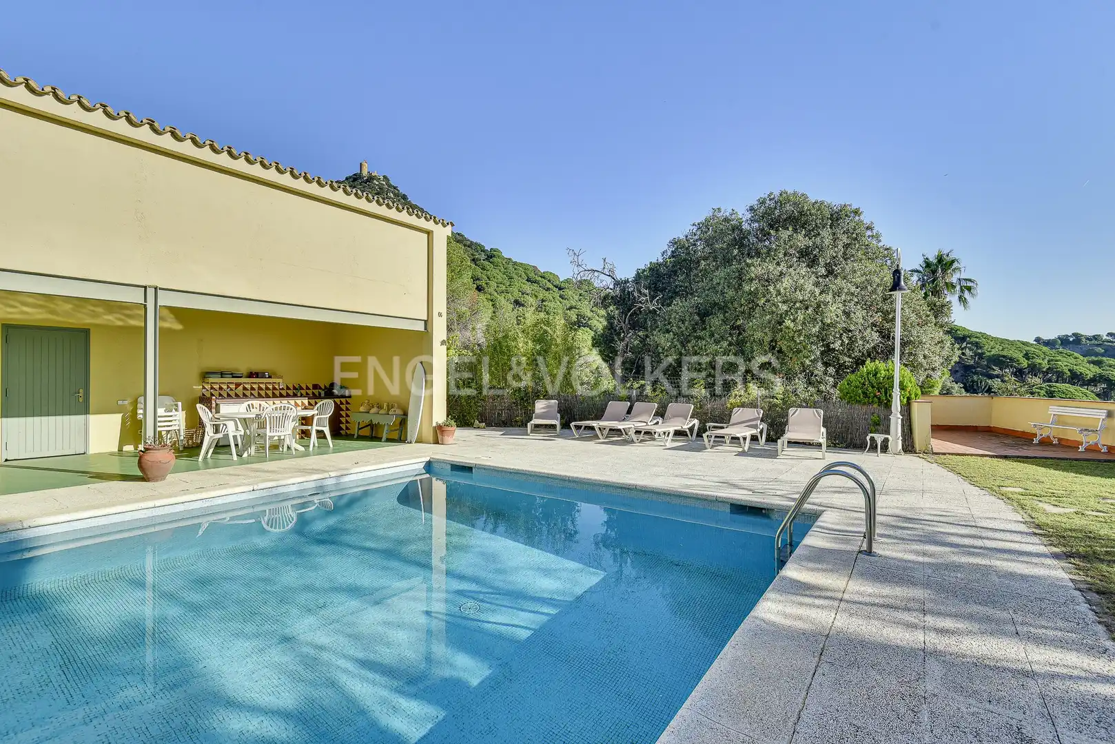 Country house zum Verkauf in Cabrera de Mar