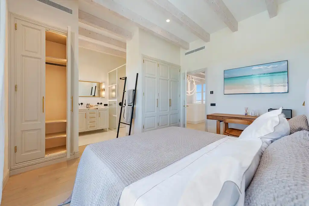 Habitación de Finca rústica en venta en Santanyí con Aire acondicionado, Calefacción y Jardín privado