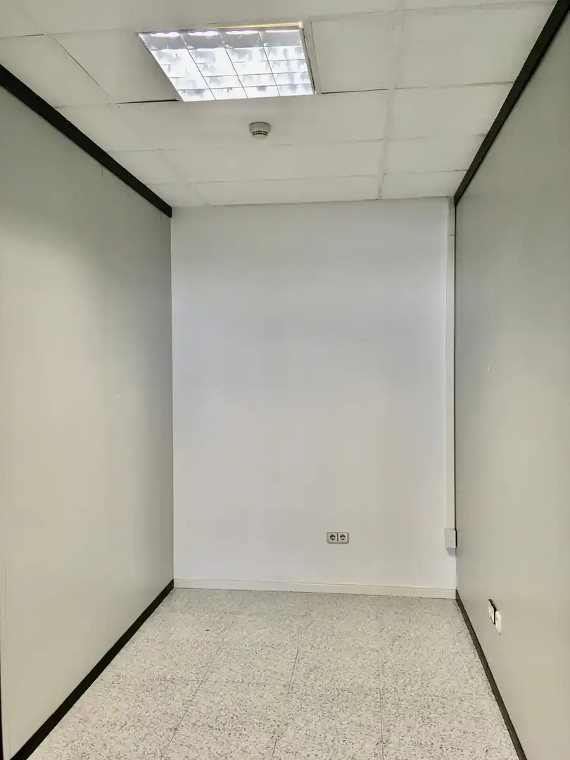 Oficina de alquiler en N/A, Mas Xirgu