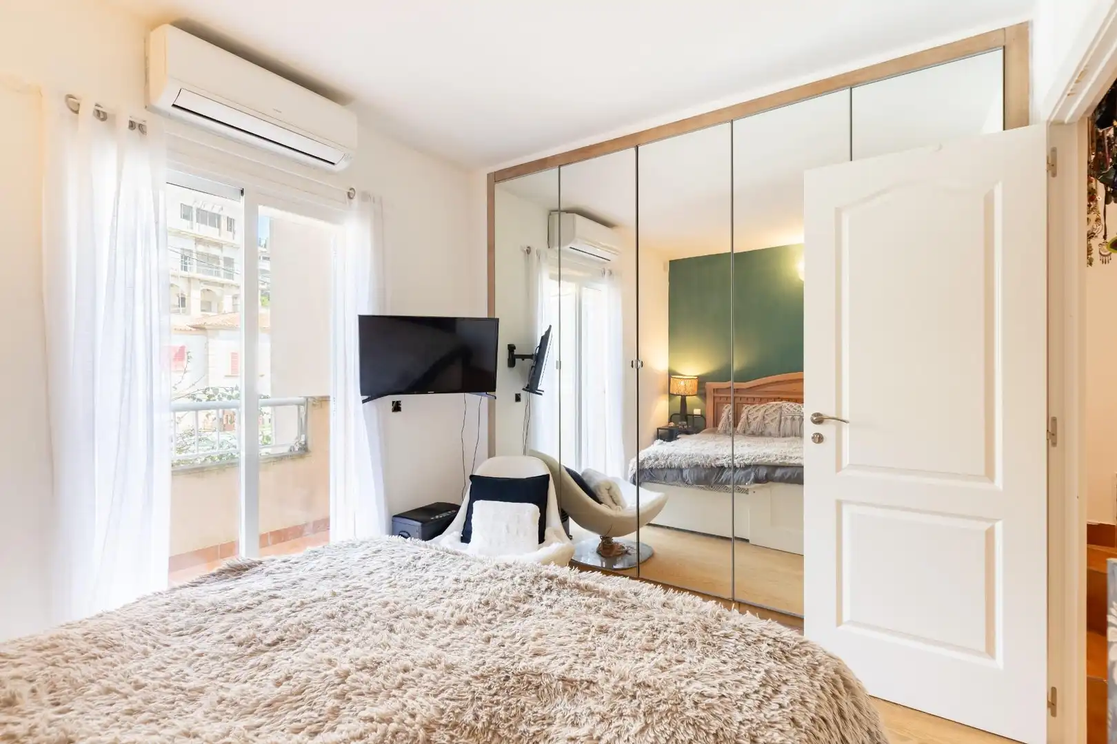 Habitación de Casa adosada en venta en  Palma de Mallorca con Aire acondicionado, Calefacción y Jardín privado