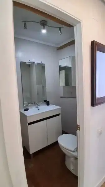 Bany de Apartament en venda en Gijón  amb Calefacció, Moblat i Balcó