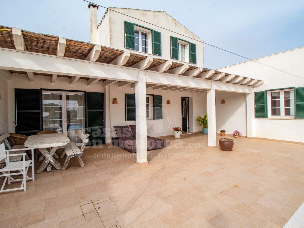 Vista exterior de Finca rústica en venda en Maó amb Calefacció, Jardí privat i Piscina