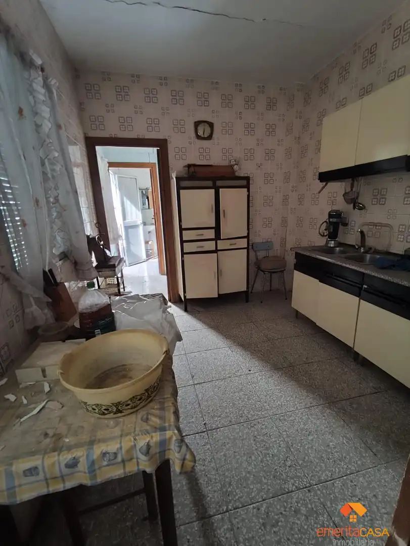 Kitchen of Houses for sale in Almendralejo  with Terrace