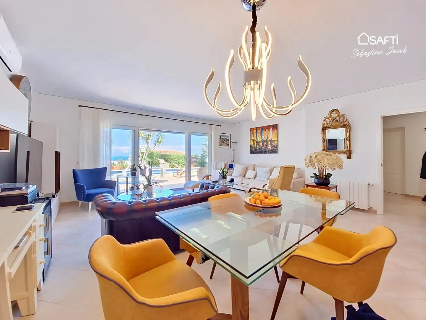 Dining room of Houses for sale in Dénia  with Air Conditioner, Heating and Terrace