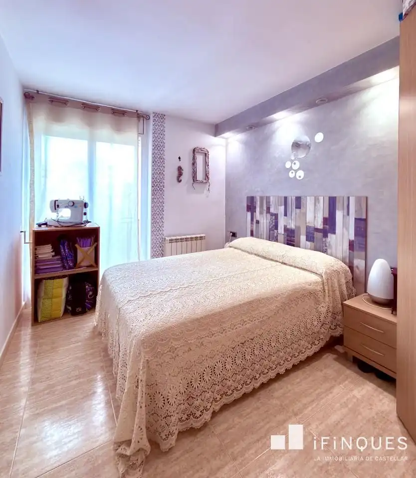Bedroom of Flat for sale in Castellar del Vallès  with Heating, Balcony and Internet