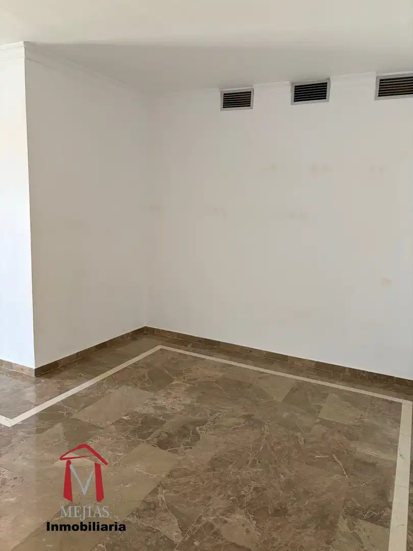 Piso con terraza en venta en Centro, imagen 11