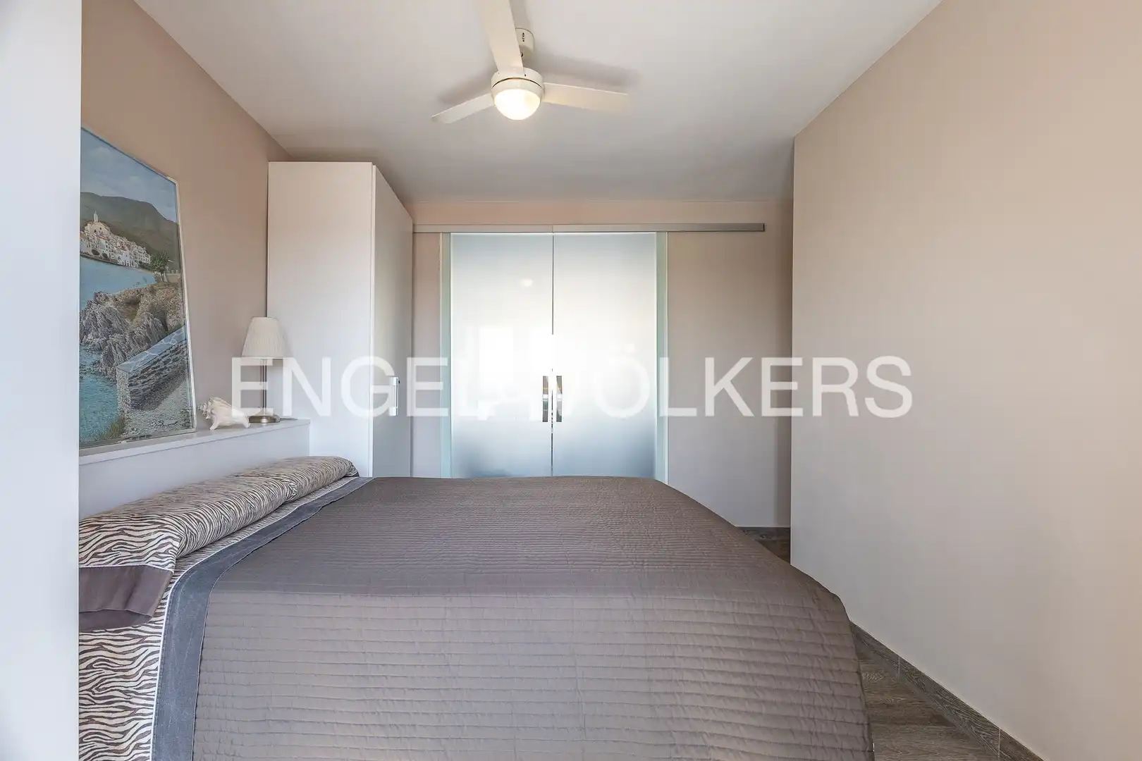 Habitación de Piso en venta en Sabadell con Aire acondicionado, Calefacción y Jardín privado
