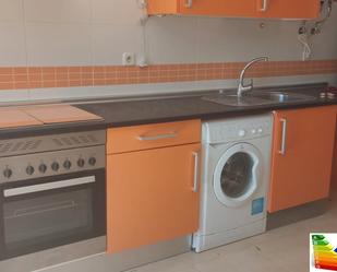Cuina de Casa o xalet de lloguer en Valdetorres de Jarama amb Calefacció, Forn i Rentadora