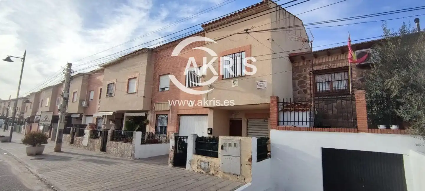Casa o xalet en venda a Travesía Carretera Torrijos, Chozas de Canales