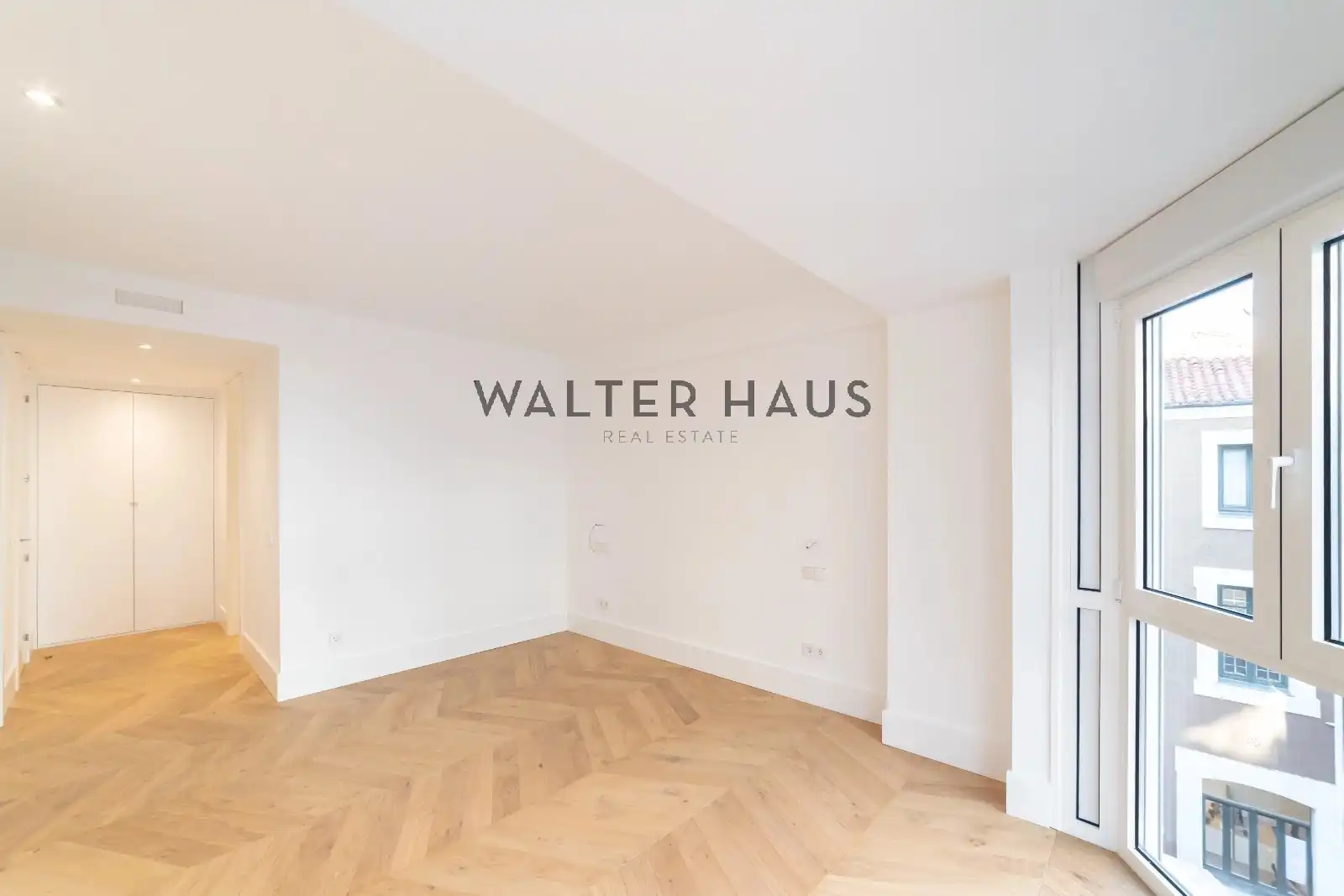 Flat with terrace for sale in Calle de Casado del Alisal, imagen 25