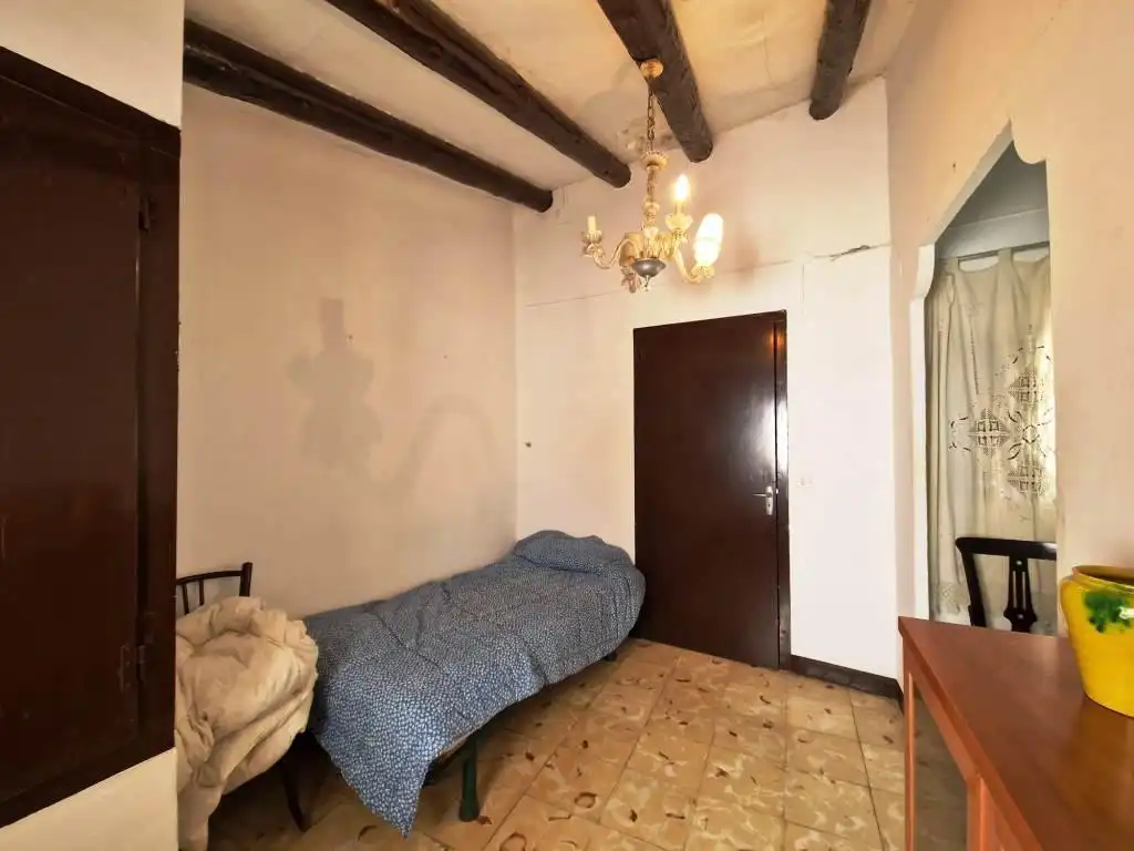 Bedroom of Houses for sale in Alcampell