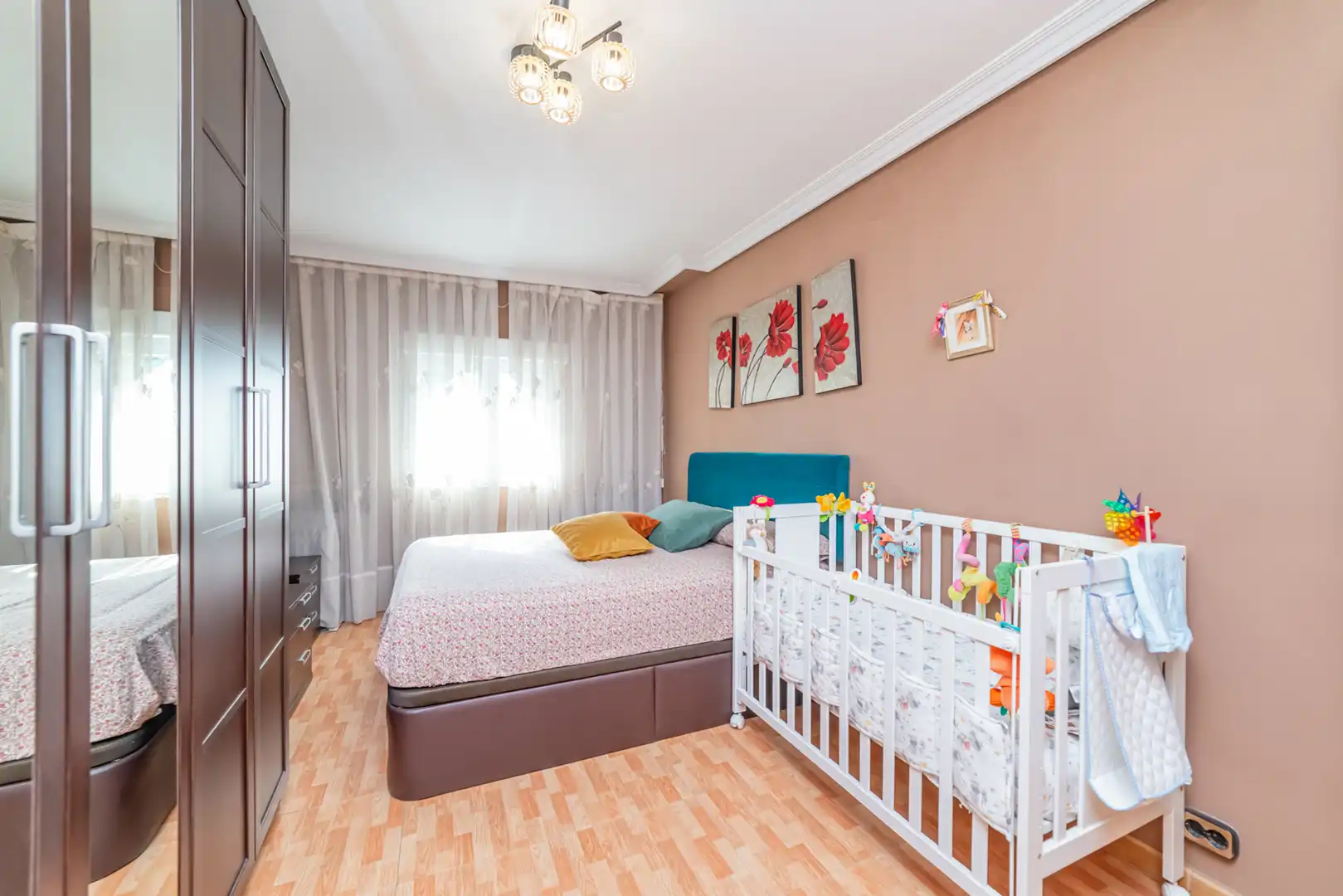 Habitación de Piso en venta en Parla con Calefacción y Terraza