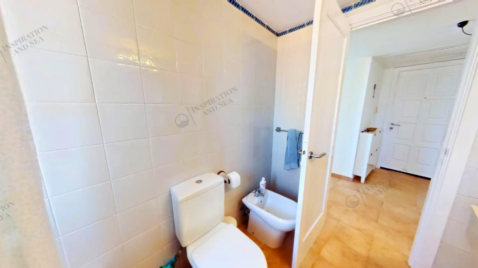 Bathroom of Flat for sale in Santa Eulària des Riu  with Air Conditioner and Terrace