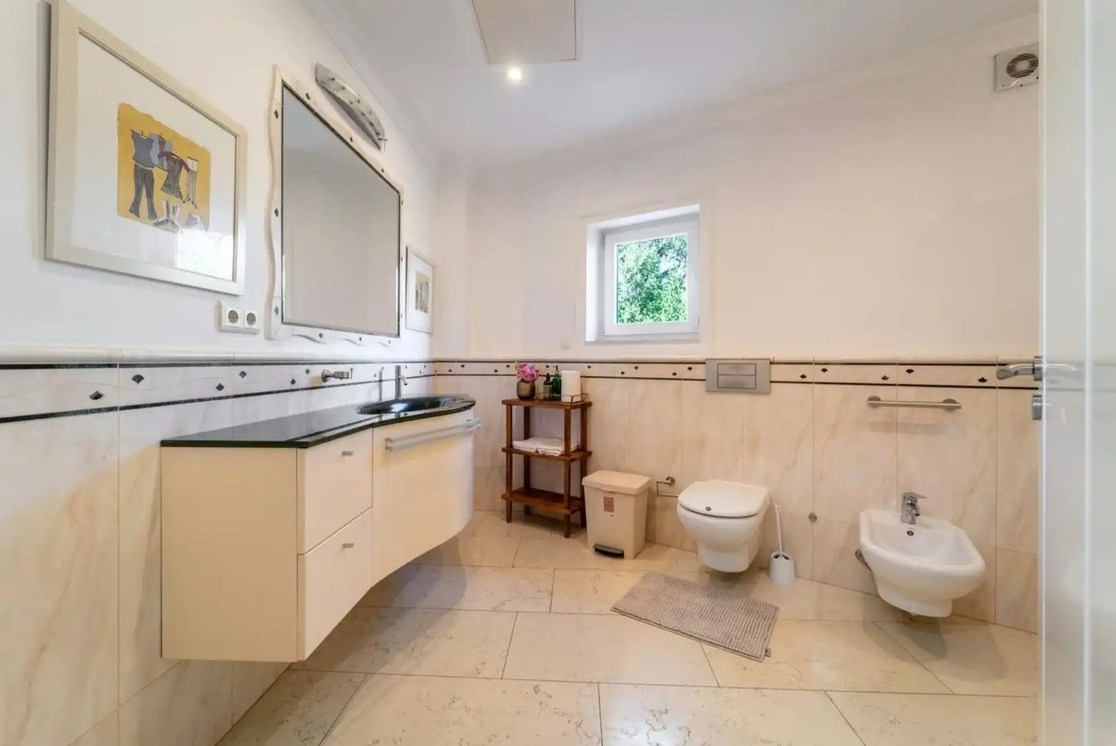 Baño de Casa o chalet en venta en Marbella con Aire acondicionado, Calefacción y Jardín privado
