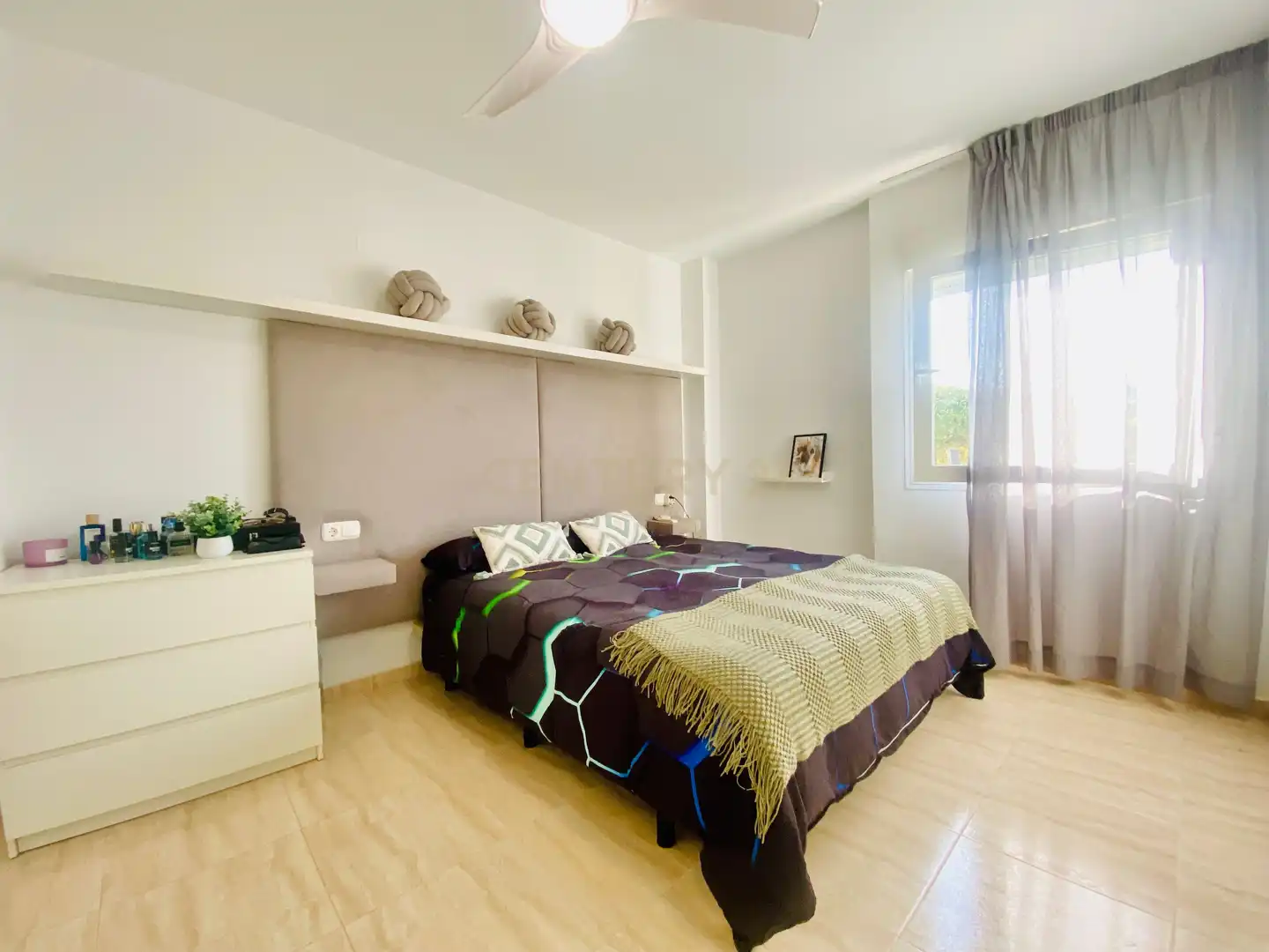 Habitación de Apartamento en venta en El Ejido con Jardín privado