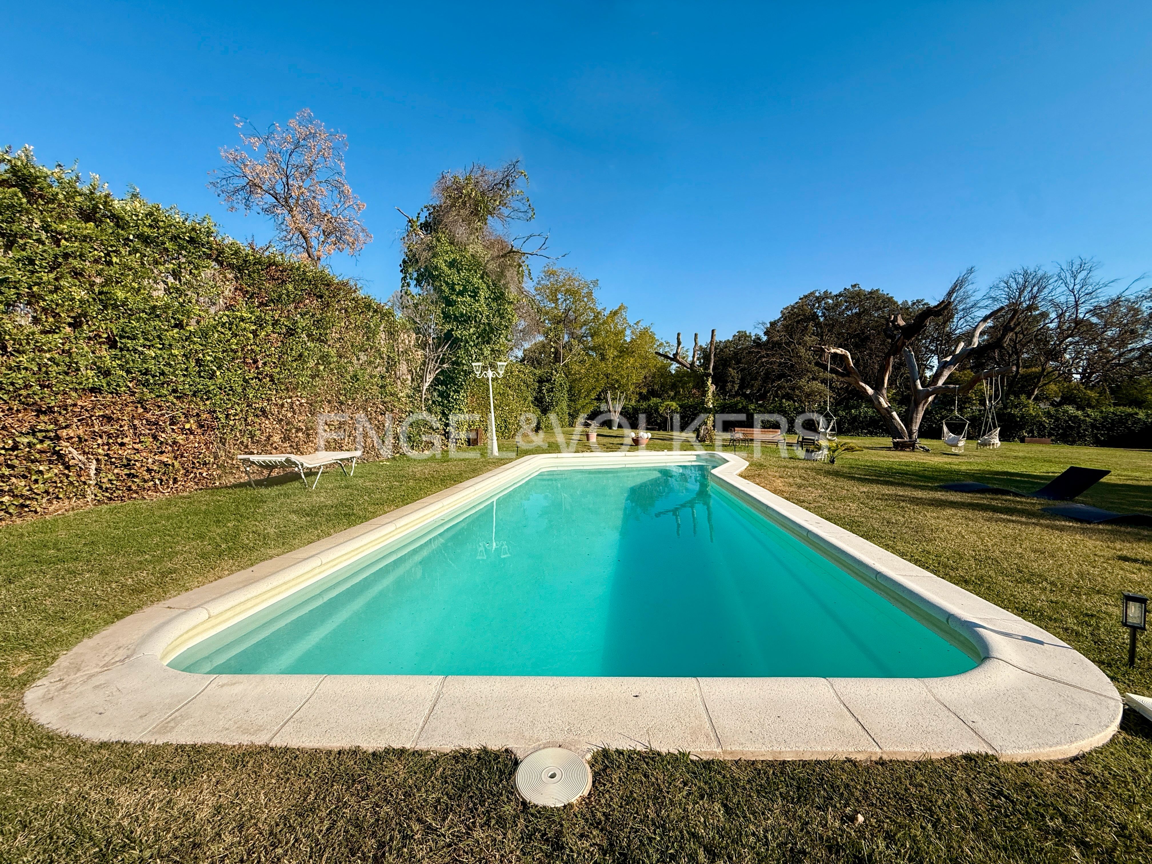 Piscina de Casa o chalet de alquiler en Algete con Aire acondicionado, Calefacción y Jardín privado