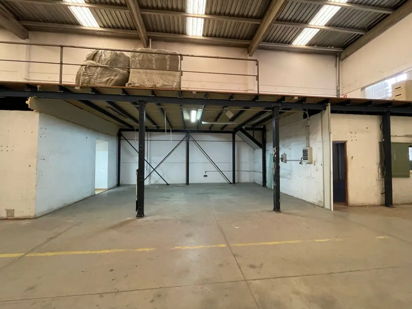 Industrial building to rent in Travessera del Bovalar 68, imagen 7