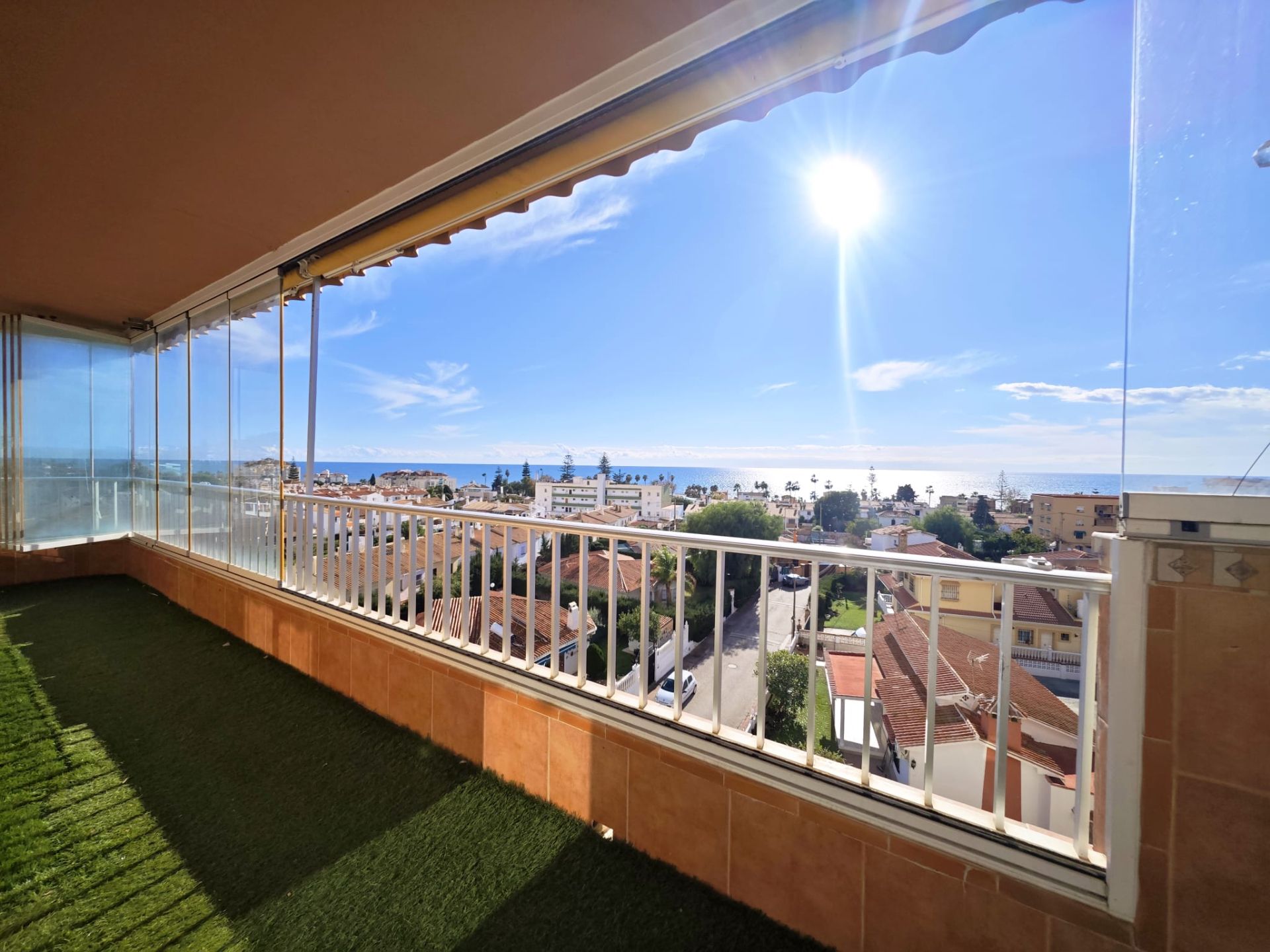 Habitación de Ático de alquiler en Rincón de la Victoria con Terraza, Amueblado y Se aceptan mascotas