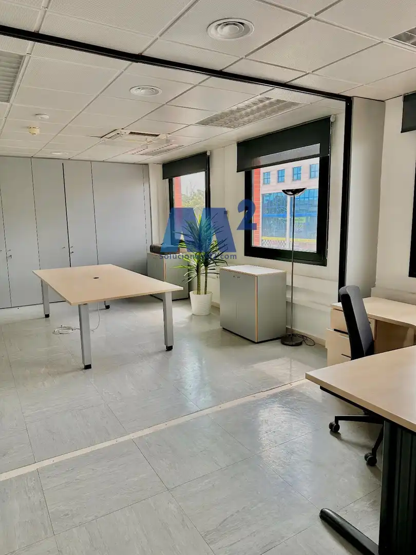 Bureau à louer à San Julián, imagen 20