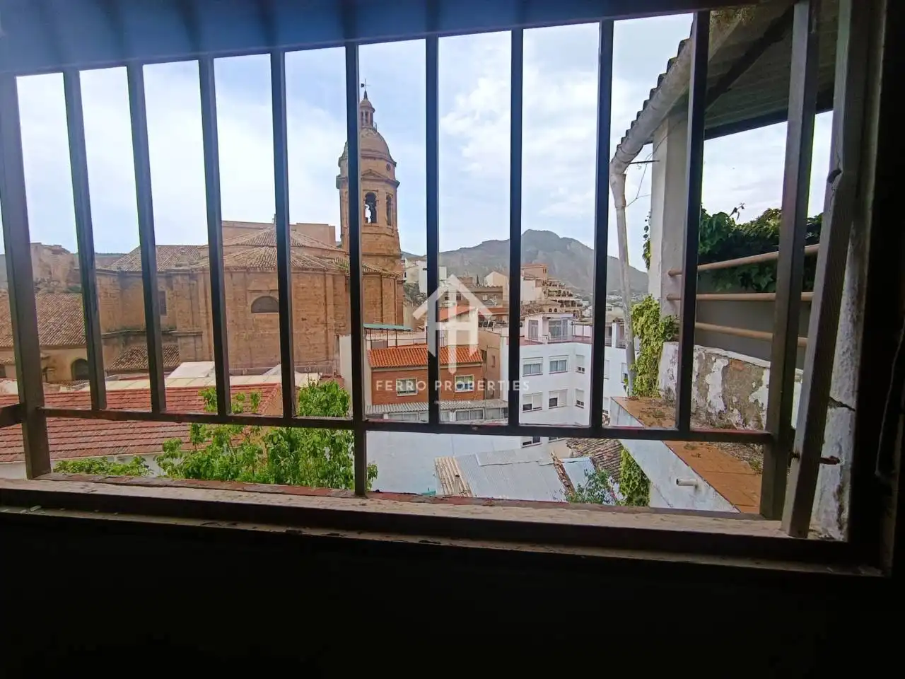 Vista exterior de Casa o xalet en venda en Loja amb Terrassa
