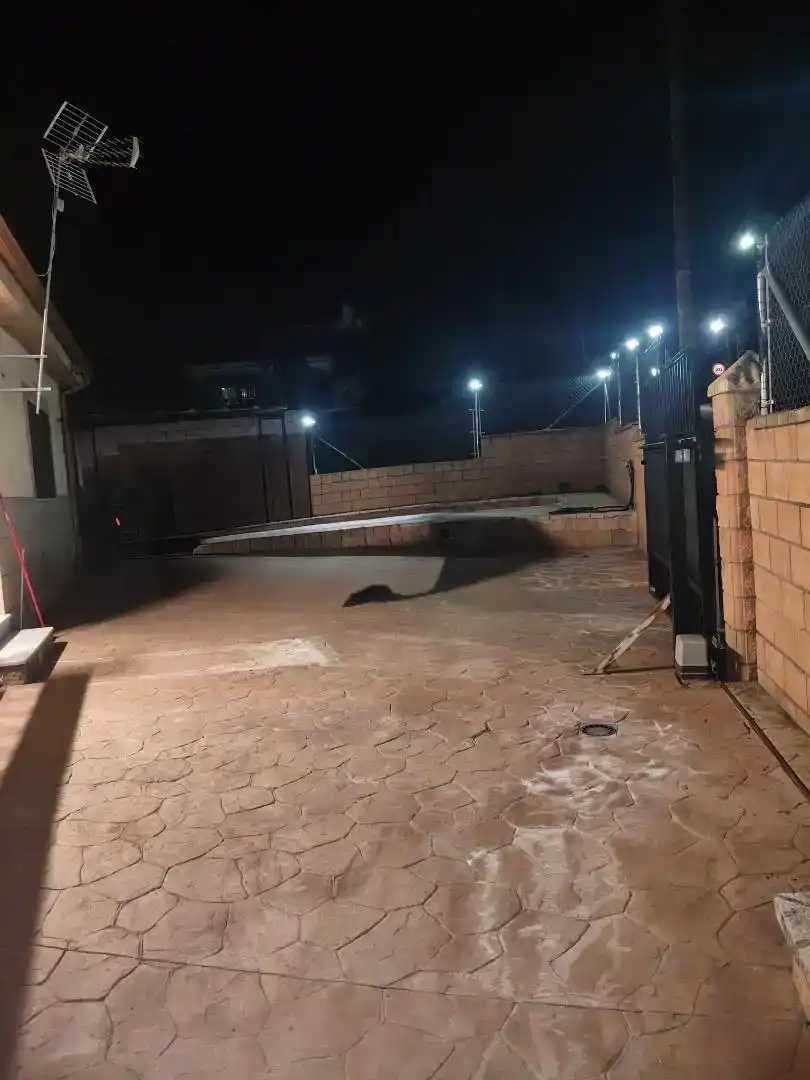 Vista exterior de Casa o chalet en venta en Almodóvar del Río con Aire acondicionado y Piscina