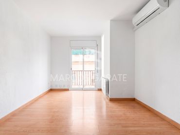 Appartement avec balcon à vendre à Carrer de la Pau
