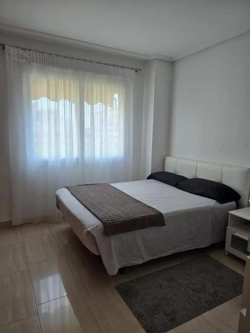 Bedroom of Flat for sale in Córdoba  with Air Conditioner, Terrace and Storage room