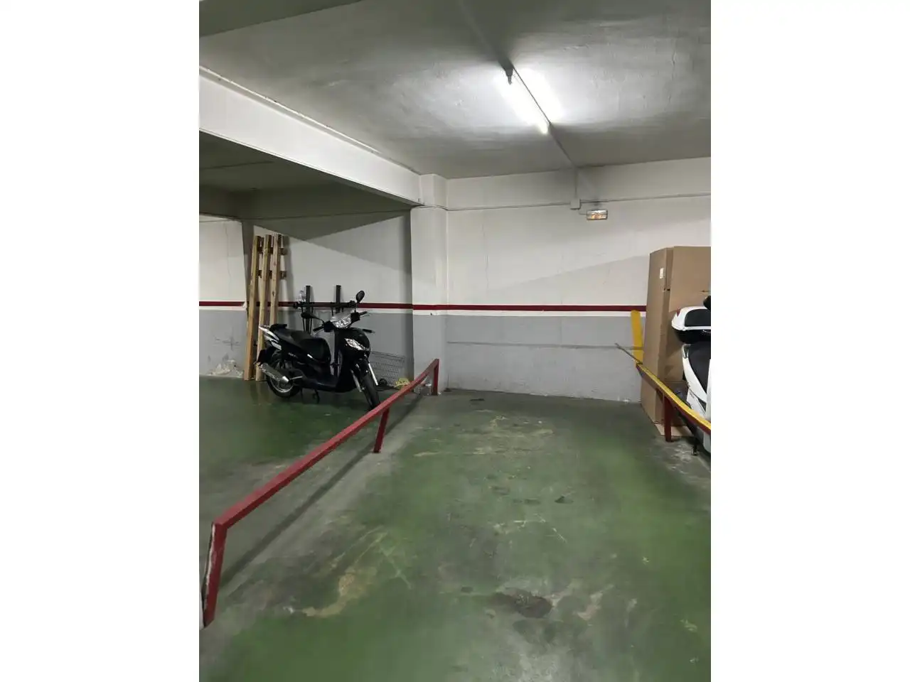 Parking of Garage for sale in Barcelona  with Alarm
