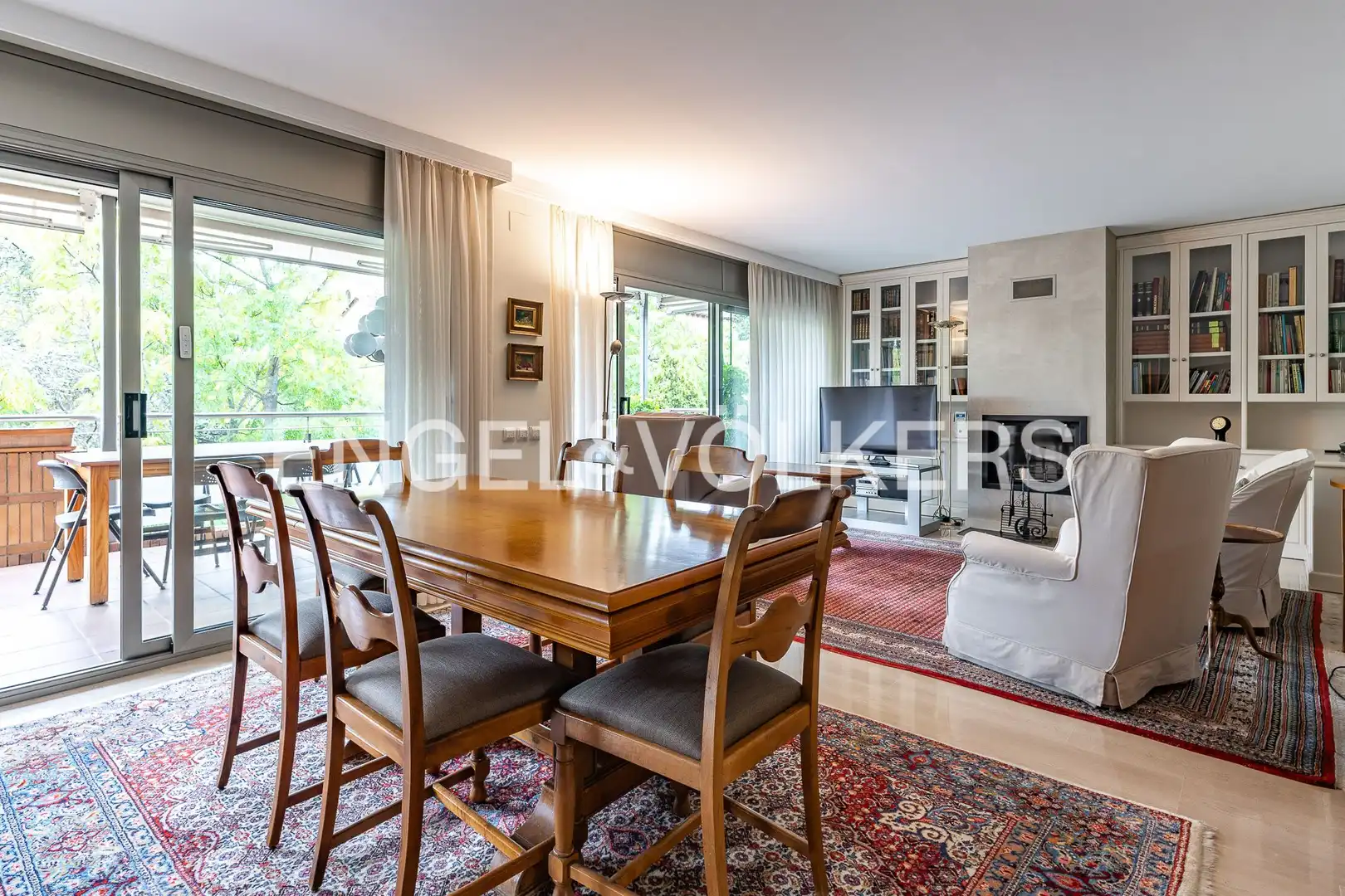 Penthouse with pool for sale in L'Eixample, imagen 3
