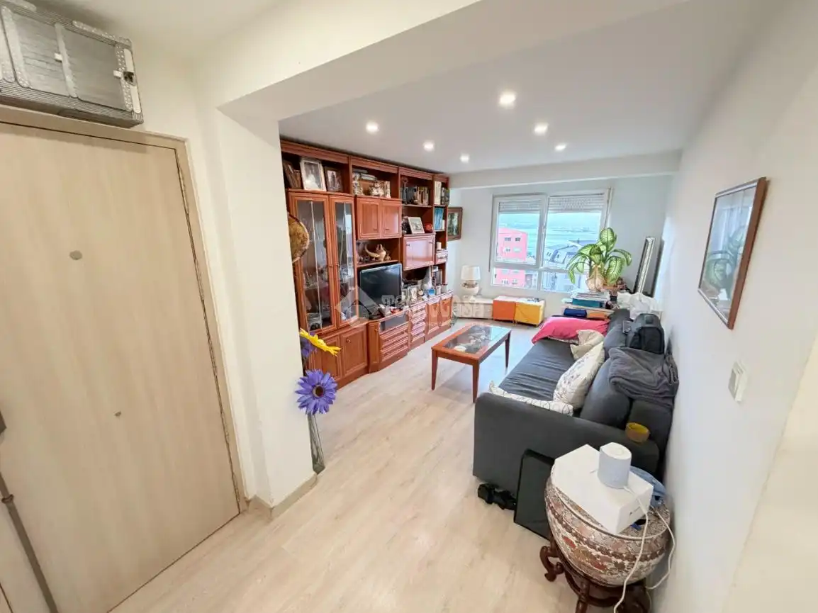 Sala de estar de Piso en venta en Santander