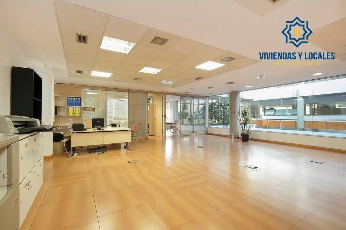 Oficina amb ascensor en venda a Campus de la Salud, imagen 15