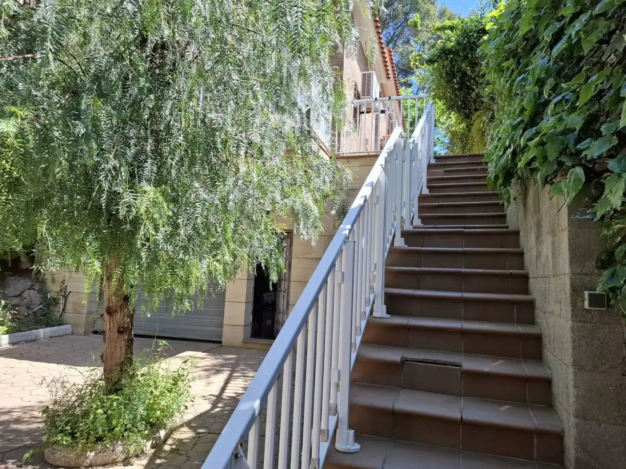 Terrassa de Casa o xalet en venda en Rubí amb Aire condicionat, Calefacció i Jardí privat