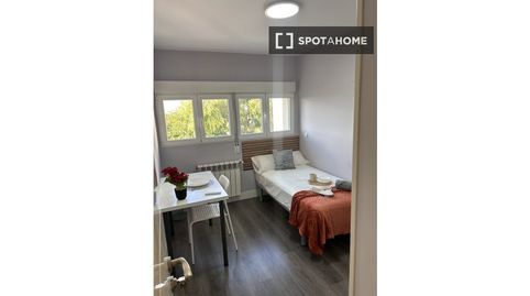 Foto 5 von Zimmer in Tres Olivos - Valverde, Madrid Capital