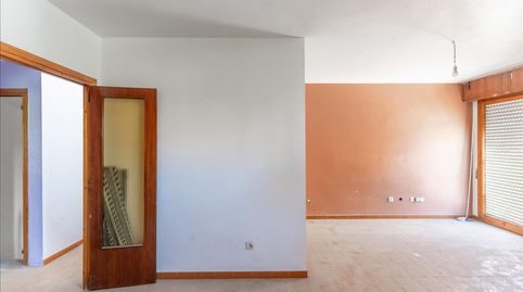 Foto 2 de Casa adosada en venta en Calle Generalife, 50, Santa María del Águila, El Ejido
