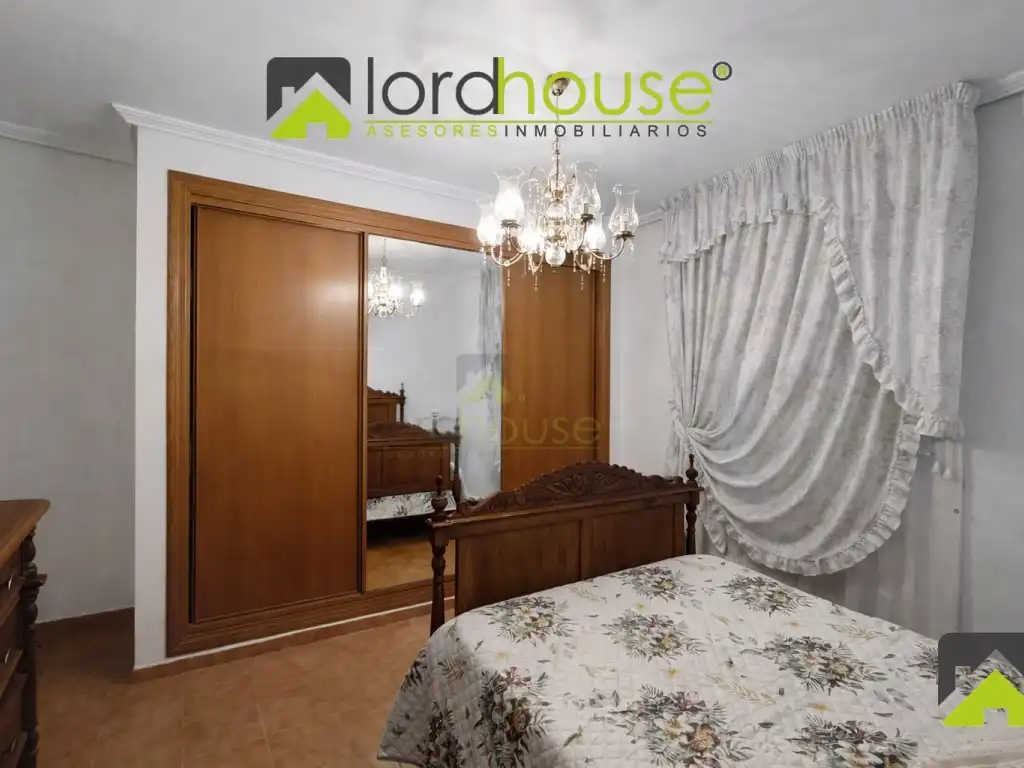 Dormitori de Casa o xalet en venda en Lorca