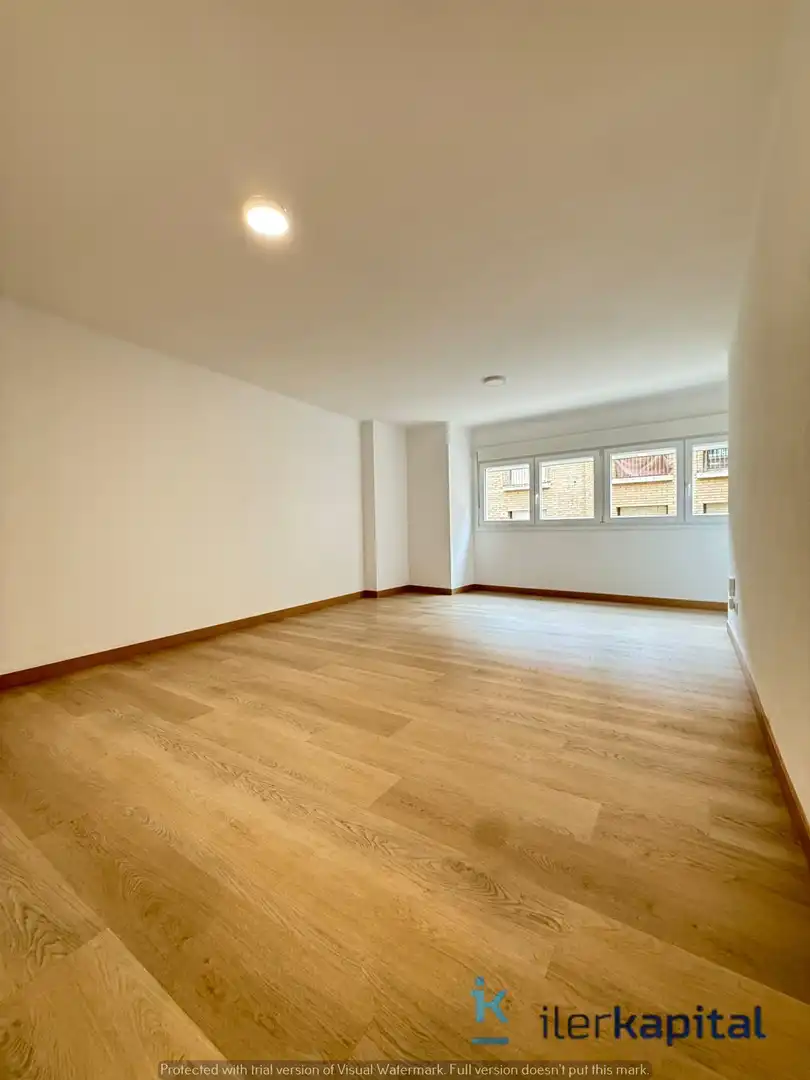 Wohnzimmer von Wohnung zum Verkauf in Lleida mit Klimaanlage, Heizung und Abstellraum