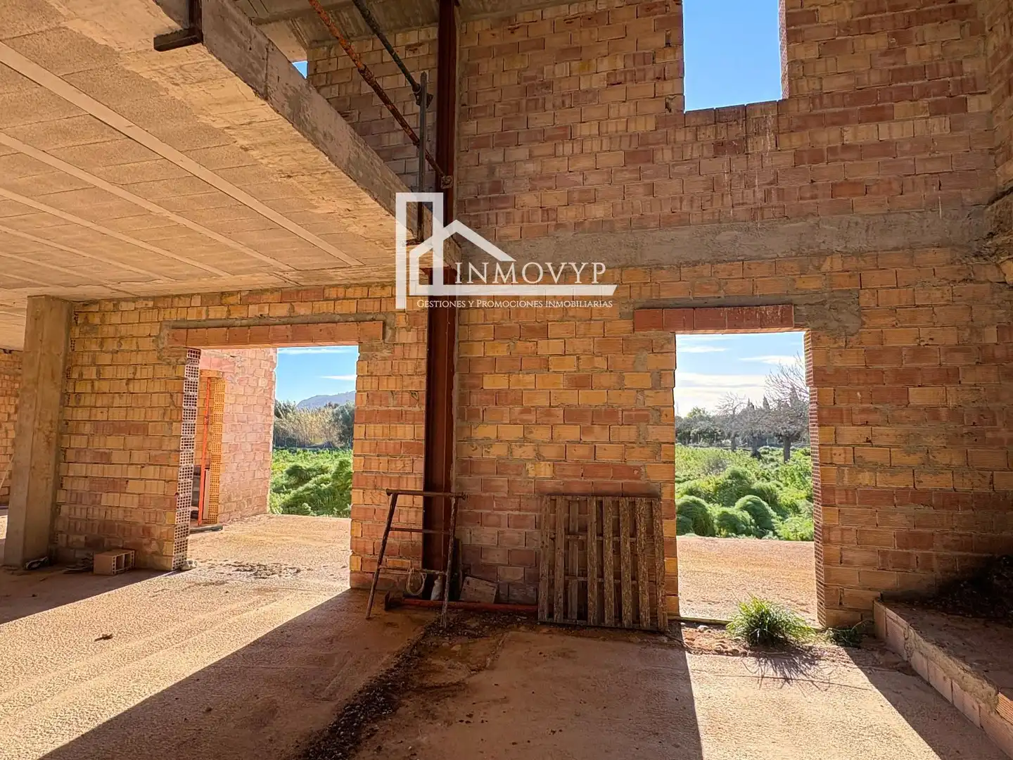 Finca rústica en venda en Búger amb Jardí privat, Terrassa i Traster