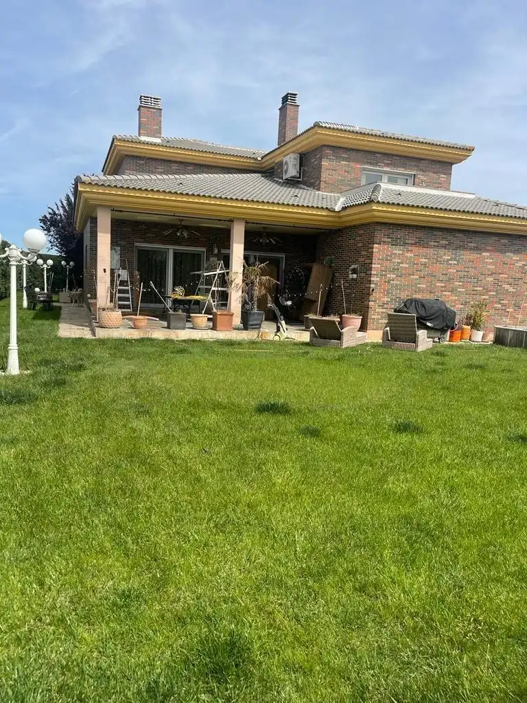 Detached house with pool for sale in Laguna de Duero, imagen 45